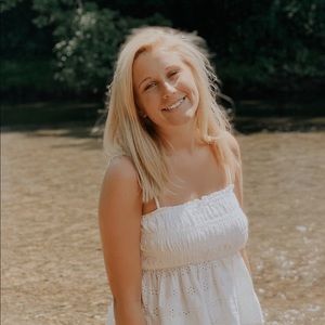 Meet your Posher, Kelsey